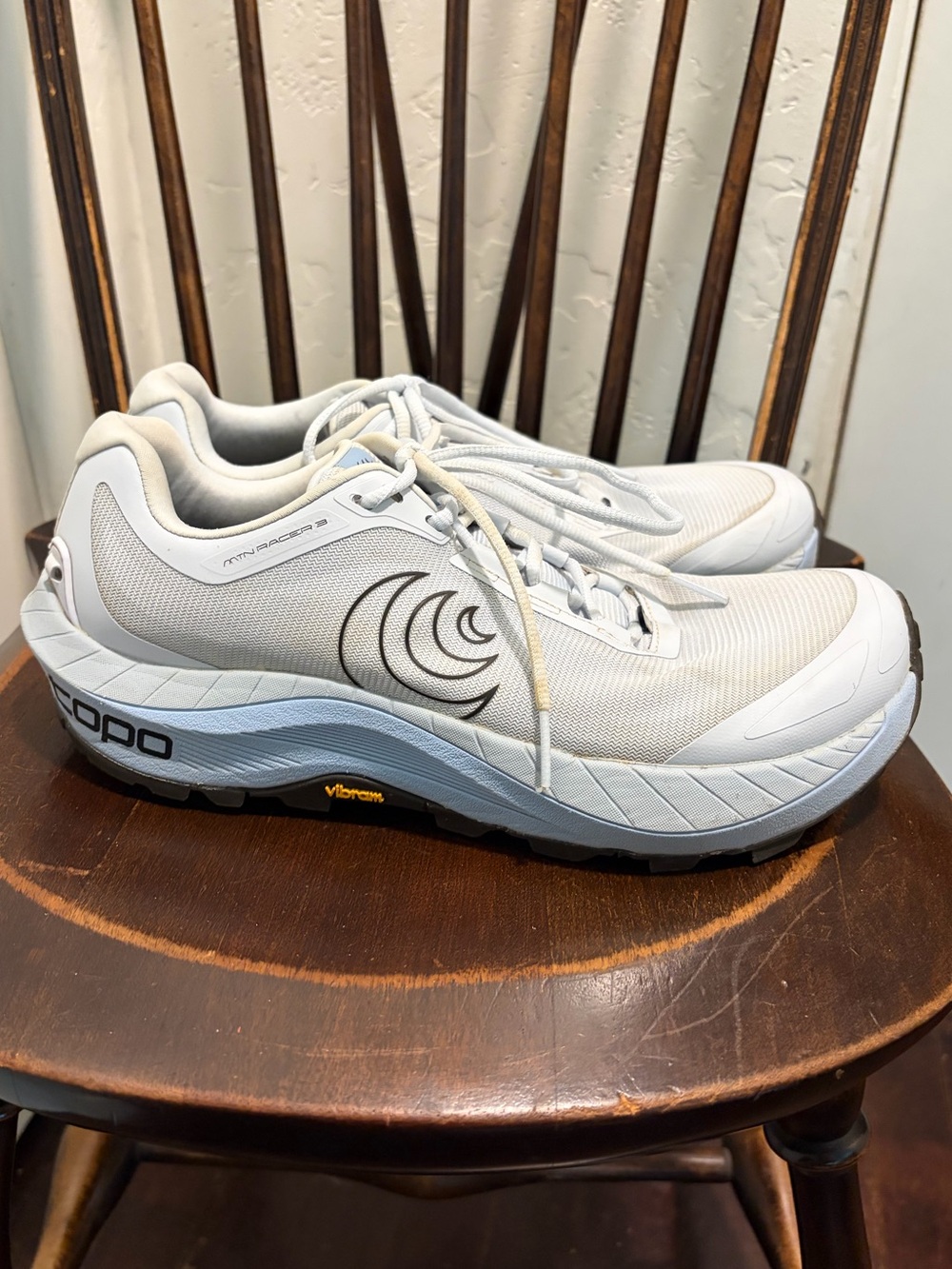 Topo MTN Racer 3 Womens 8.5 Ice/Blue Lace Up Athletic Hiking Shoes